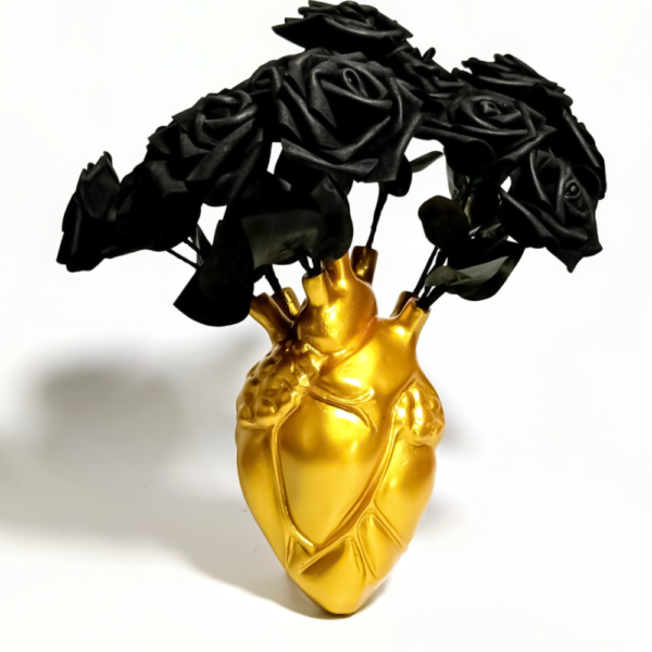 Auric heart vase - Image 2