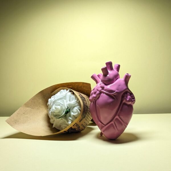 Charm heart vase - Image 3